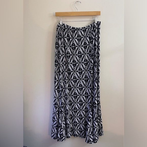 Midnight Velvet Flared Maxi Skirt Office Stretch Comfort - Picture 1 of 5